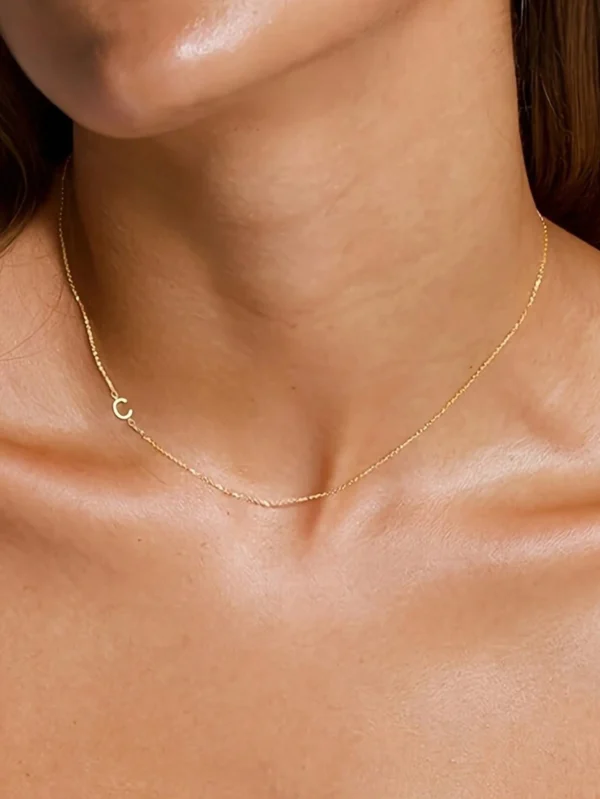 Collier Alphabet Minimaliste Y2K – Image 3