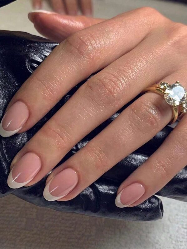 30 pcs ongles amande French classiques