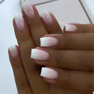 24 pcs ongles courts rose