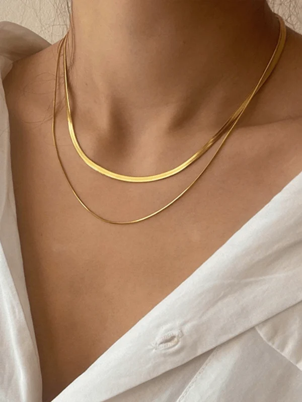 Collier serpent minimaliste