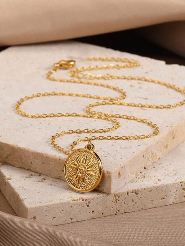 Collier Pièce Gravée Soleil – Image 3