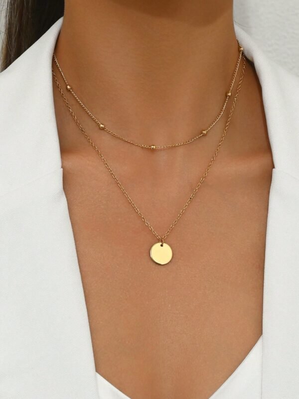 Collier pendentif fmes multiples