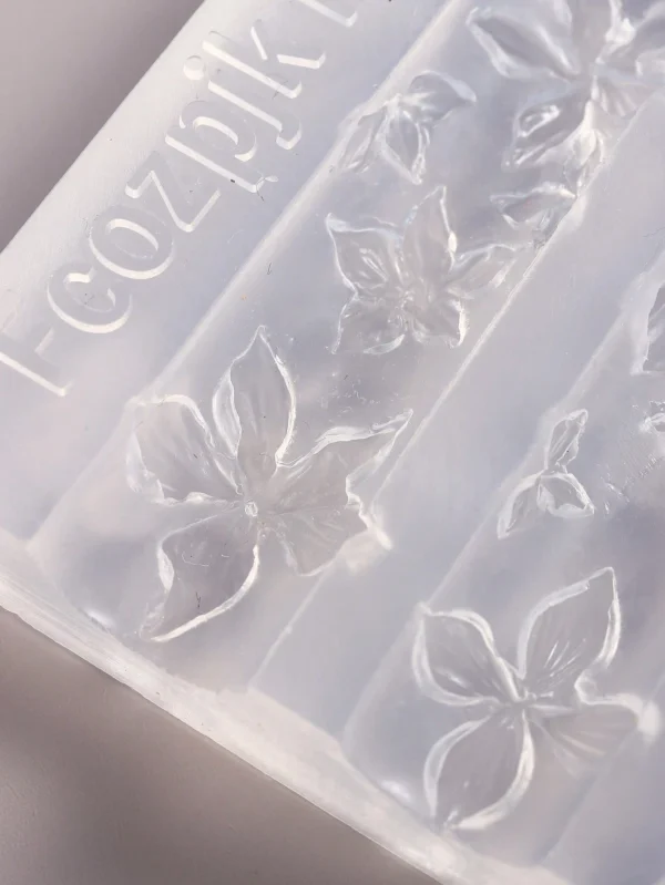 Moule fleurs ciselage ongles – Image 6