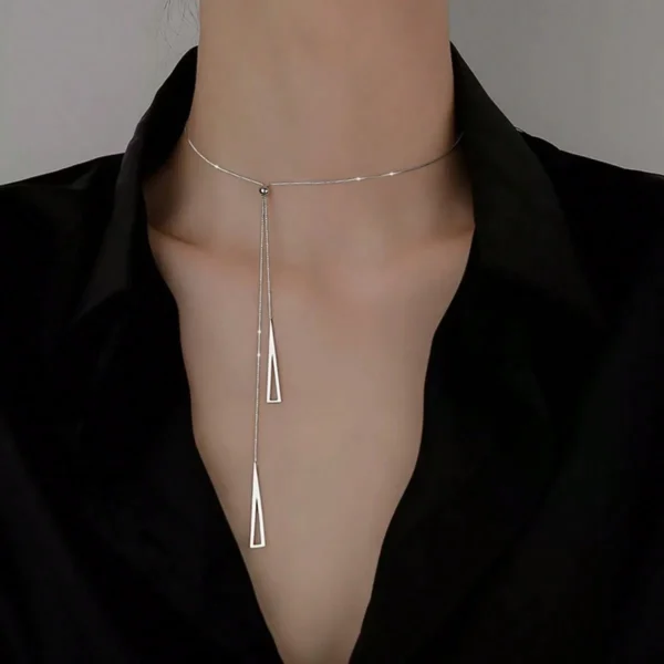 Collier Triangle Géométrique Gland – Image 4