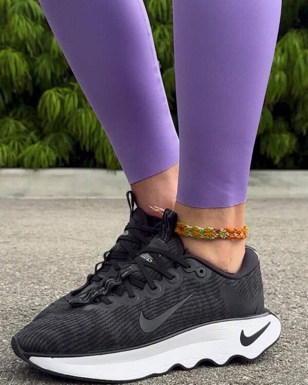 Nike Motiva – Image 2