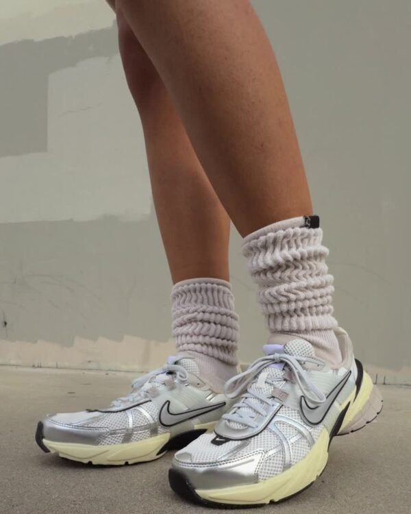 Nike V2K Run – Image 2
