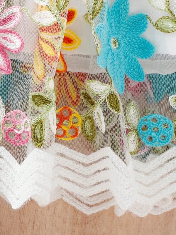 Robe manches bouffantes broderie – Image 3