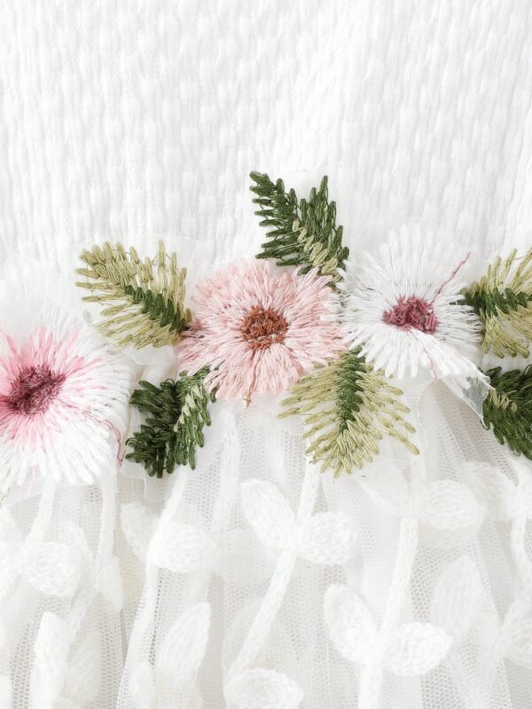 Robe manches bouffantes broderie – Image 4