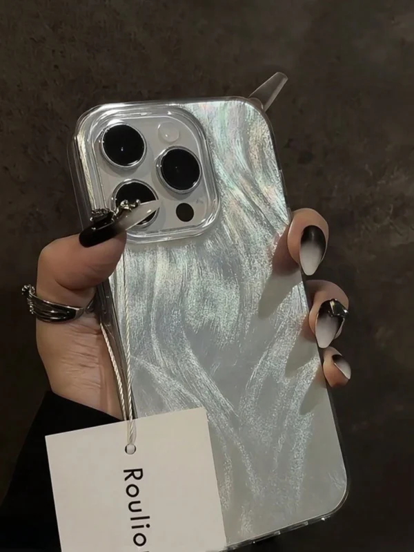Coque découpe caméra précise