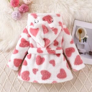 Peignoir capuche cœur peluche