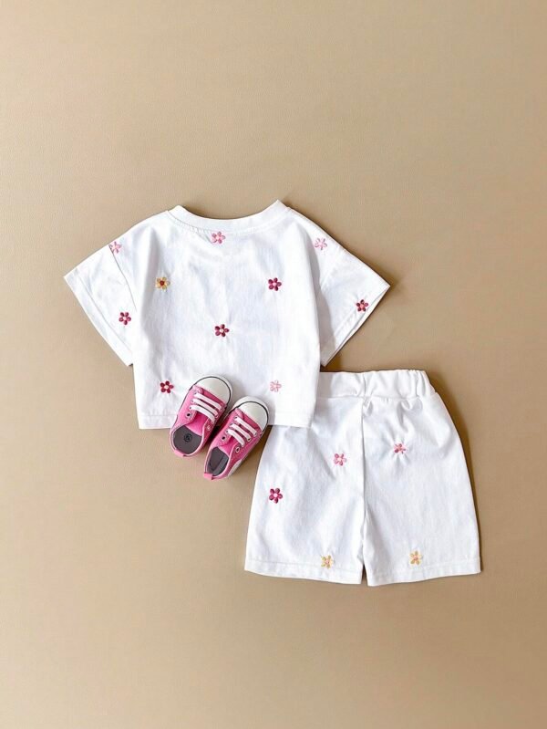 2 pcs t-shirt fleurs short – Image 4
