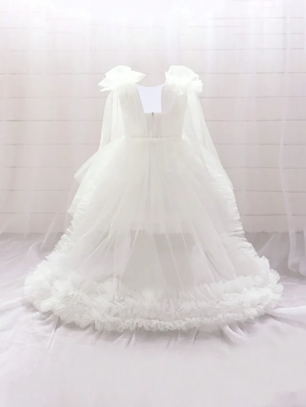 Robe dentelle maille vaporeuse