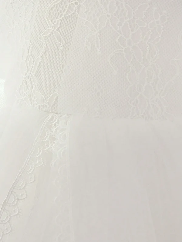 Robe dentelle maille vaporeuse – Image 5
