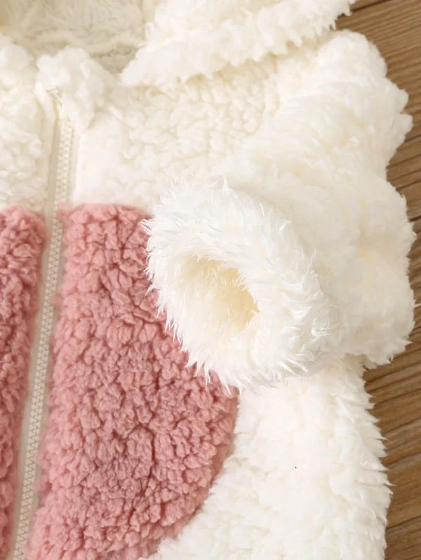 Barboteuse peluche oreilles 3D – Image 3