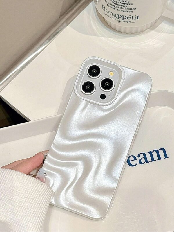 Coque 3D vague perle blanche – Image 5