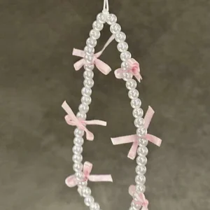 Bracelet ruban avec nœud papillon
