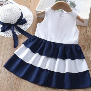 Robe sans manches rayée