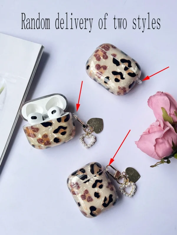 Coque léopard avec sangle AirPods – Image 6