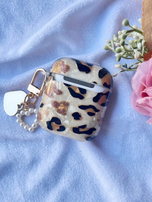 Coque léopard avec sangle AirPods – Image 4