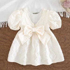Robe trapèze manches bouffantes