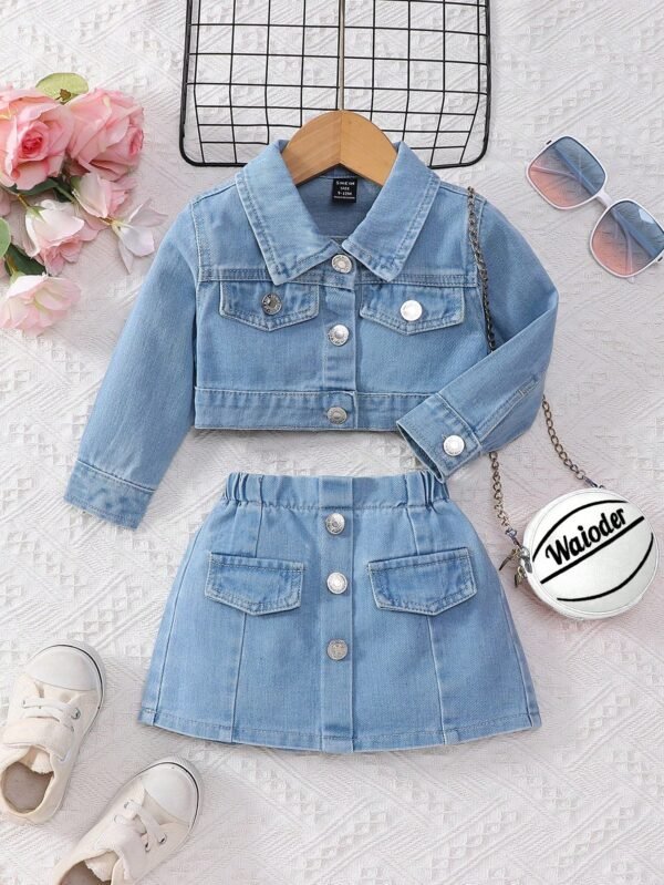 Veste jean + jupe mini