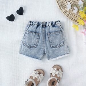 Short jean déchiré