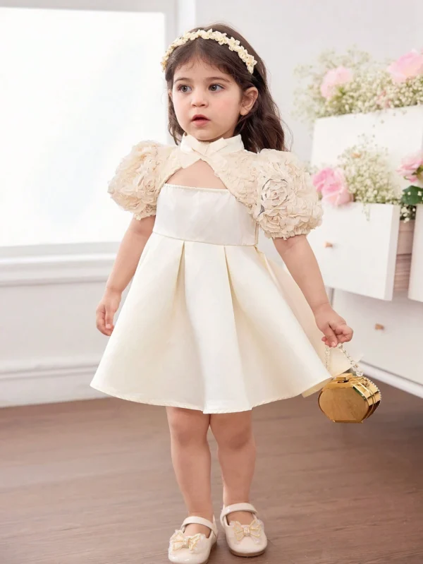Robe manches courtes fleurs – Image 3